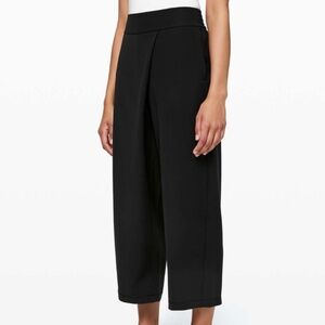 LULULEMON With The Flow Pant